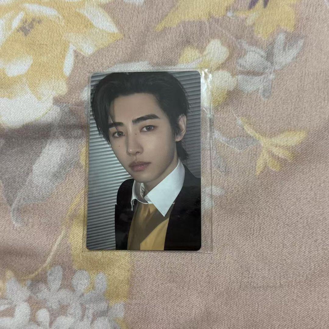 

[USED] ENHYPEN Sunghoon UNLEASH Weverse SC Limited Trading Card