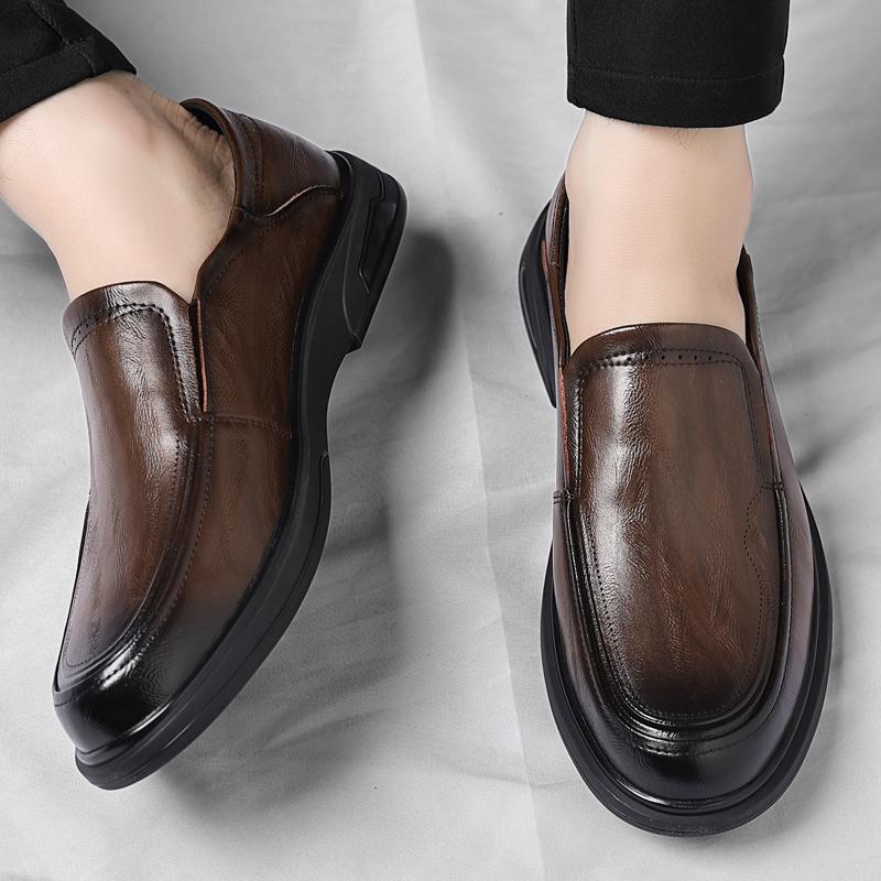 Fashion High End Brand Men's Leather Casual Shoes Massage Soles Comfortable Commuting Walking Shoes Simple Trendy Men's Business Shoes
