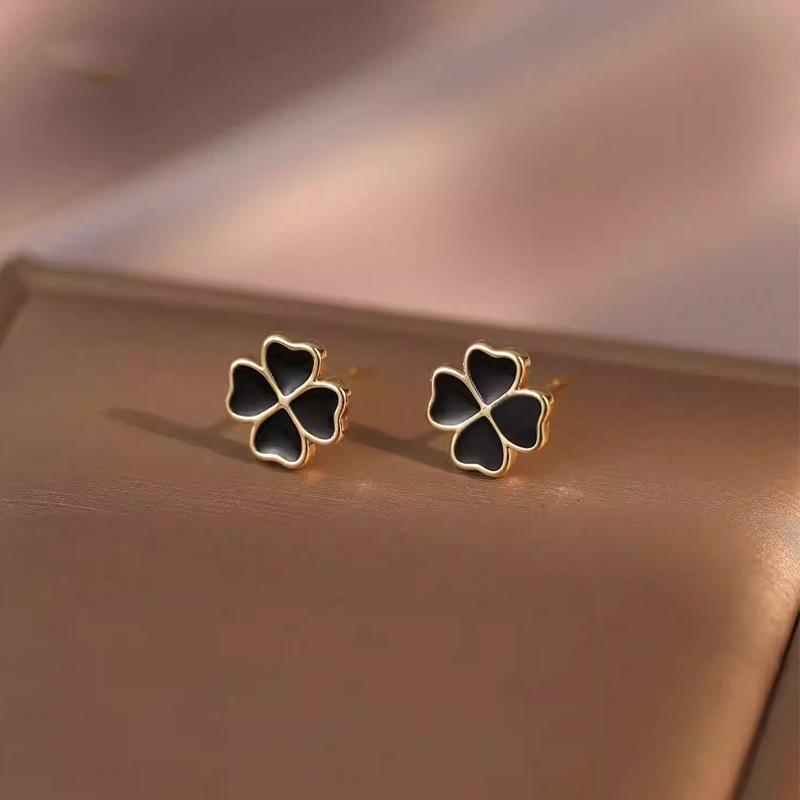 2023 Autumn Luxury Four-Leaf Stud Earrings - Trendy Niche Design for Women