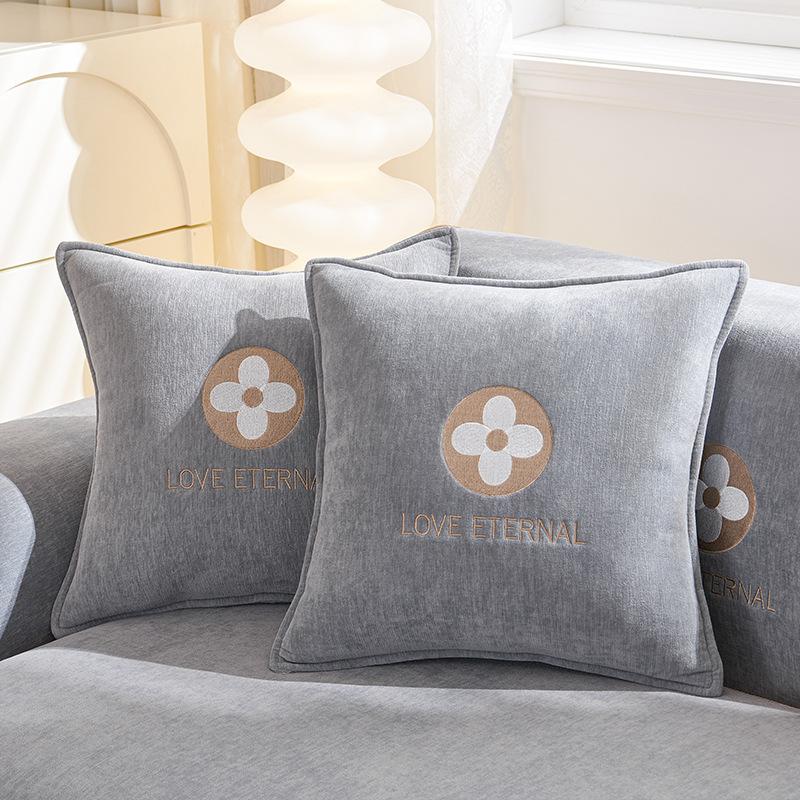 Baby Velvet Embroidered Sofa Cushion  New Four-Season Universal Non-Slip Seat Cushion Straight Row Sofa Armrest Cover