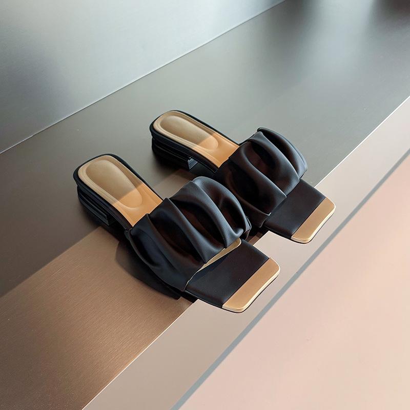 

Фабричные прямые волосы~ плиссированное платье-футболка женское 2025 лето корейская версия модная верхняя одежда универсальные шлепанцы на плоской подошве дышащие 39 чёрный