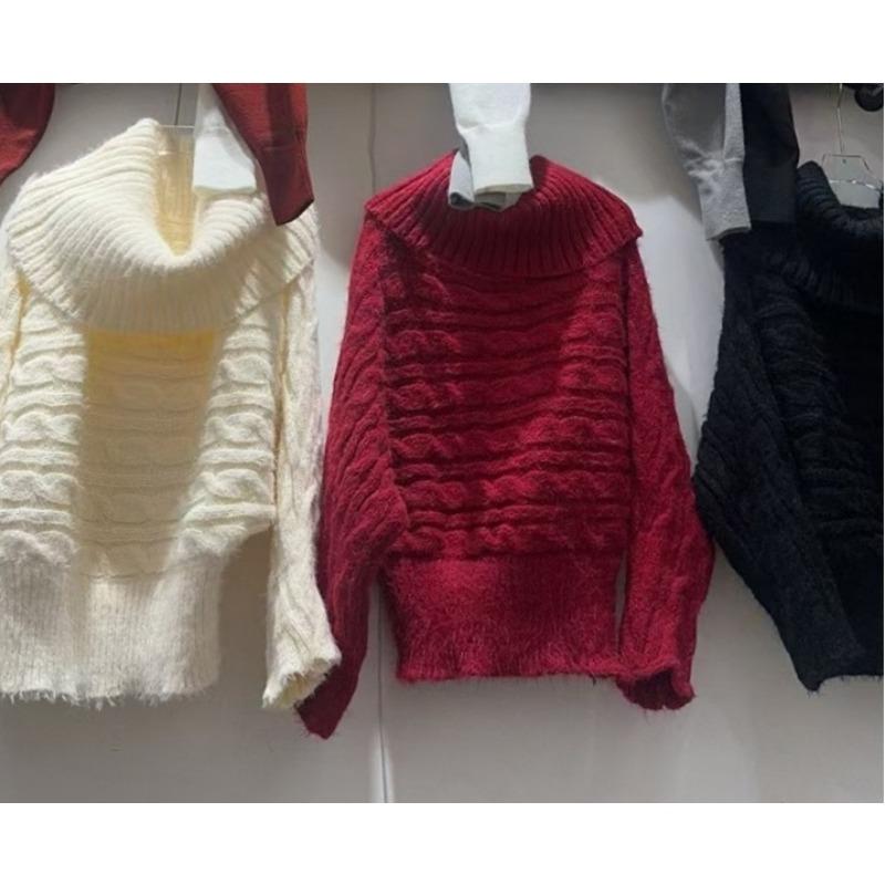 One-shoulder Twist Sweater for Women In Autumn and Winter New Style Thick Loose Lazy Soft Waxy Pullover Design Knitted Sweater