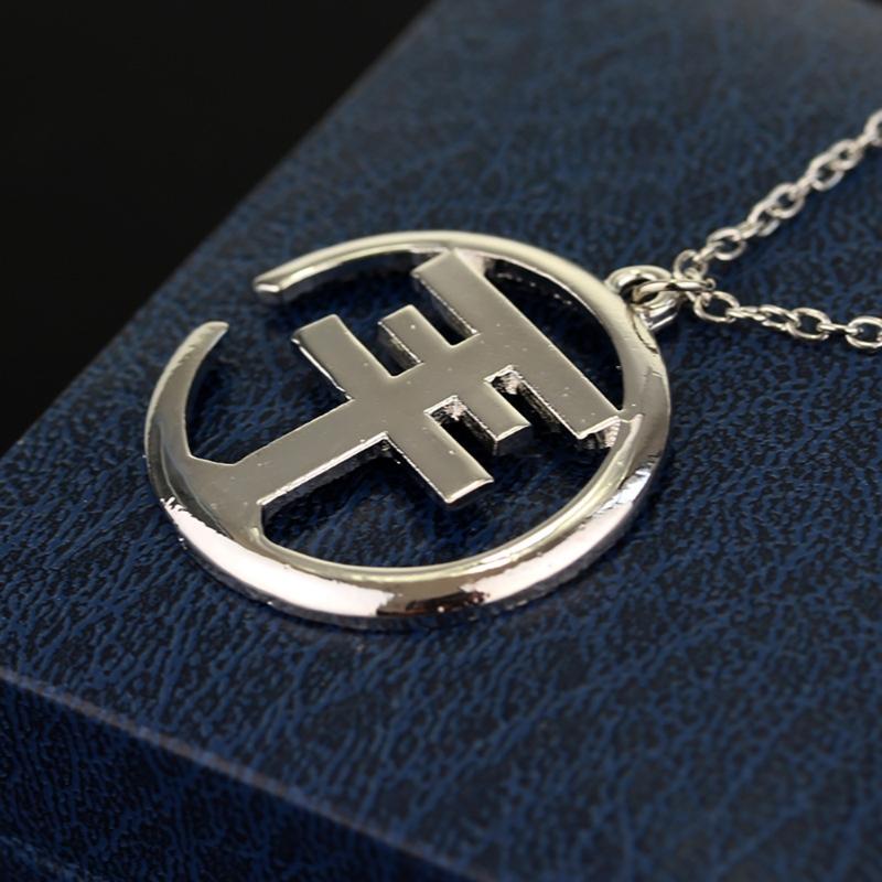 Trendy Kpop Necklace Charm Hotel Pendant Neckchains for Men and Women Unique Fashion Clavicular Chain  Jewelry Accessory