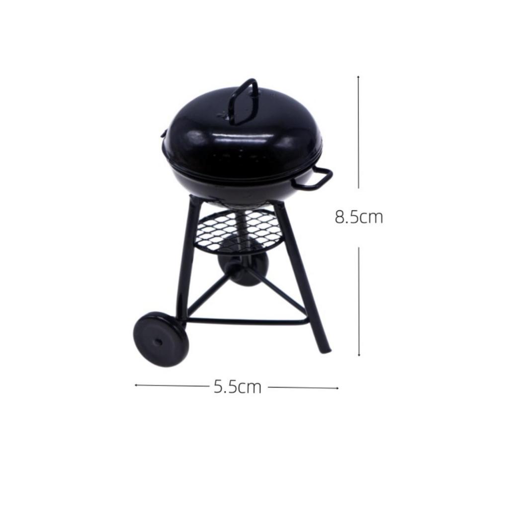 Miniature Barbecue Grill with Openable Lid Decorative Dollhouse