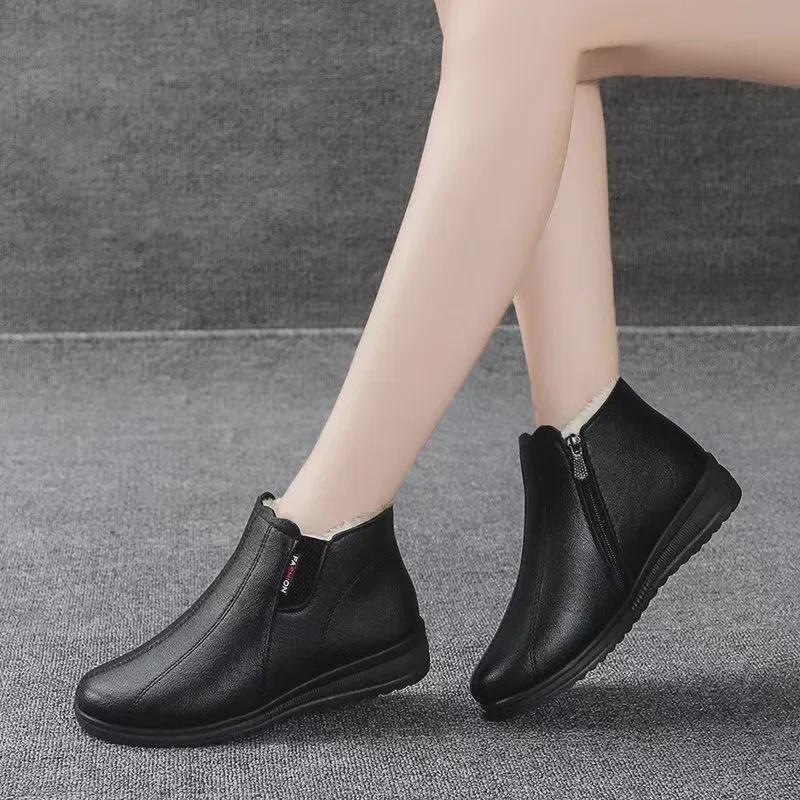 "Bottes d'hiver antidérapantes pour femmes d'âge moyen et âgées, doublées de velours et imperméables"