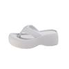 Internet celebrities thick-soled flip-flops shoes women's summer wear 2025 new fashion casual high-end beach sandals