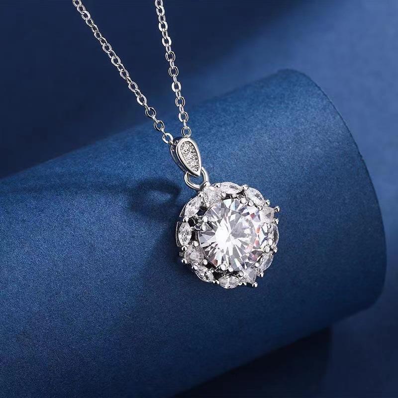 Colier cu pandantiv ou de porumbel cu diamant mare de 5 carate Moissanit simulat pentru femei, senzație de lux ușor high-end