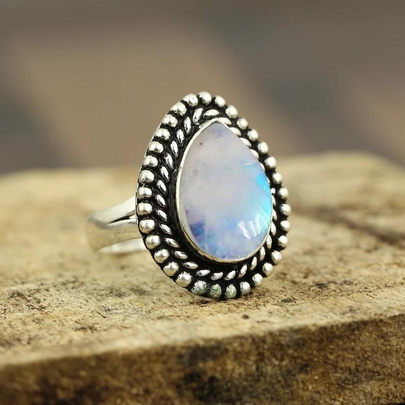 Moonstone Gemstone Ring 925 Sterling Silver Solid White Fire Stone Fashion Rings for Women's Gift Idea Gemstone Jewelry 5.2 Gms Approx