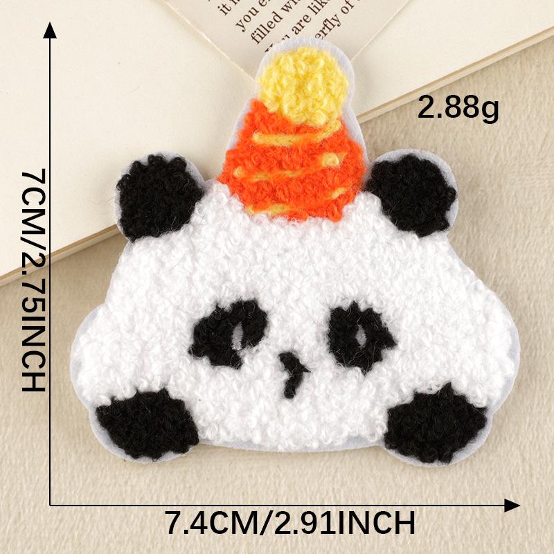 

Оригинальная нашивка с вышивкой из синели «Мультяшный кот и медведь»