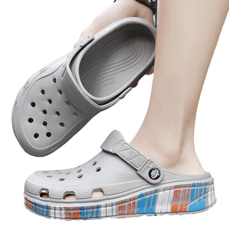 2025 Foreign Trade Large Size Hole Shoes Men's Outdoor Dual-purpose Beach Shoes Summer Outer Wear Bag Head Slippers Fashionable Cool Slippers