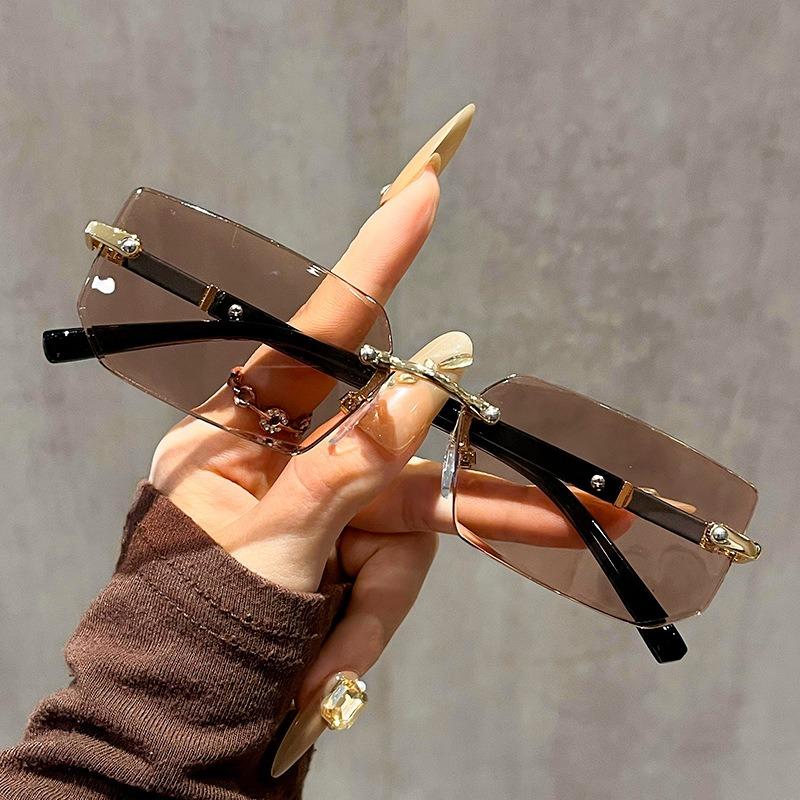 1/2PCS Gradient Sunglasses for Women Men Stylish Shades Eyeglasses UV Protection Fashionable Color