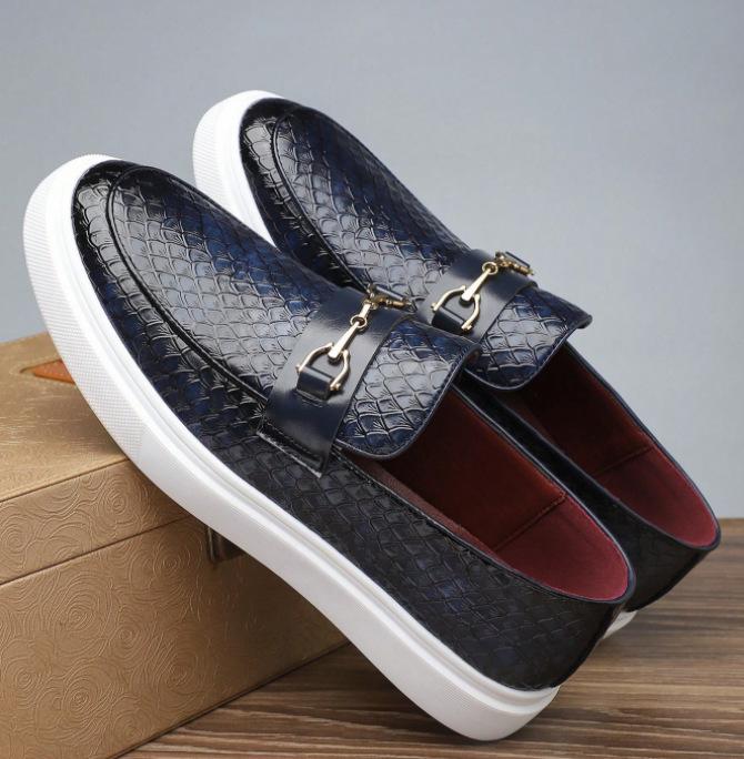 New Shoes for Men Leather Casual Shoes Designer Flat Leisure Shoes Big Size Slip-on Loafers