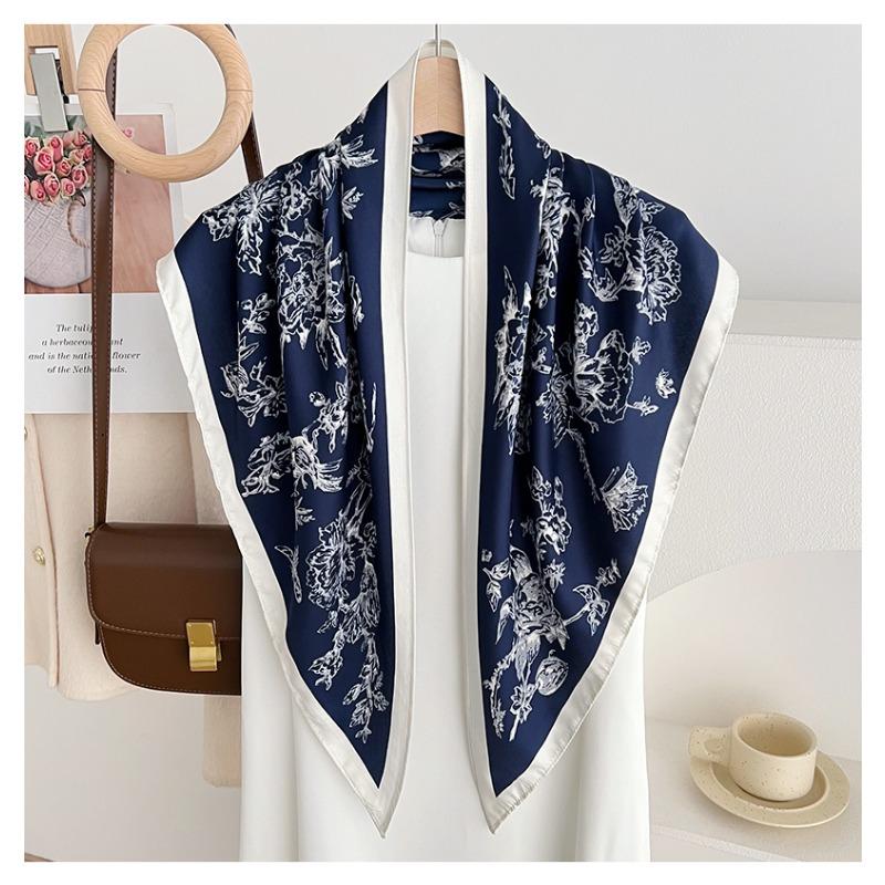 Women S Floral Printed Triangle Scarf Lightweight Sun Protection Versatile Shawl