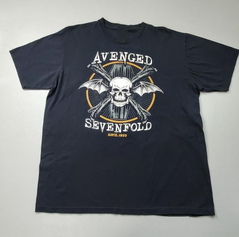 

Avenged Sevenfold Men s Black Graphic T-Shirt 2XL