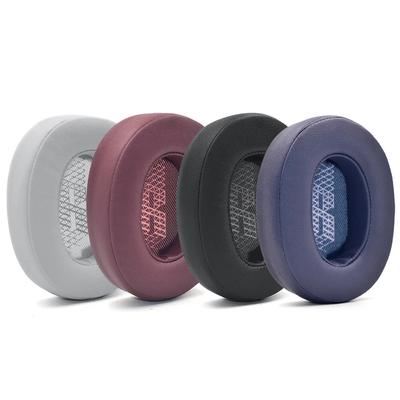 Náhradní náušníky pro Live 500 BT Náhradní náušníky z proteinové kůže a paměťové pěny Kompatibilní s JBL Live 500BT Wireless
