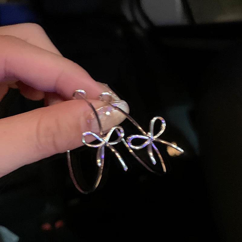 Интернет-звезда холодный ветер серьги-бантики женские s111 серебряная игла новые преувеличенные уникальные серьги серьги с индивидуальным дизайном