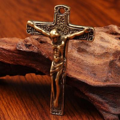 Retro Pure Copper Cross Copper Pendant Handmade Cross Shape Jesus Statue Keychain DIY Chapel Hanging Ornaments Anniversary