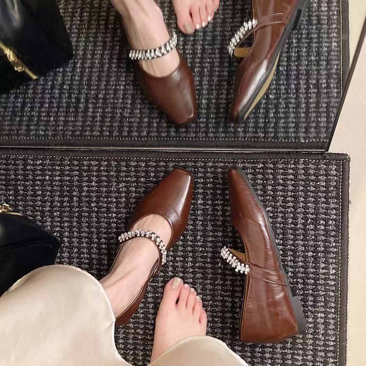 

Inner height increase silver premium heel rhinestone temperament light mouth single shoes women s spring new fairy style Mary Jane shoes 40 коричневий