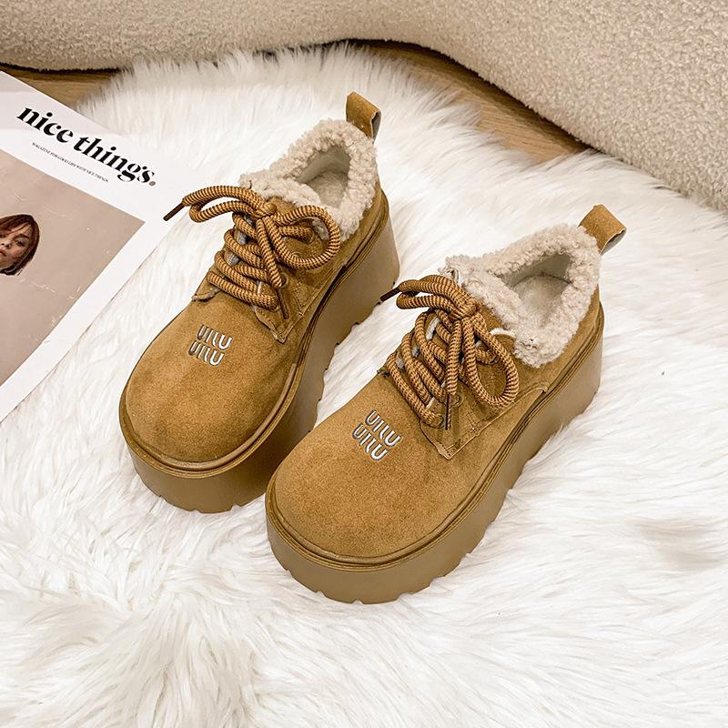 

thick-soled bread snow boots women s 2025 new winter women s shoes piled and thickened fluffy warm Birkenstocks cotton shoes 40 верблюд