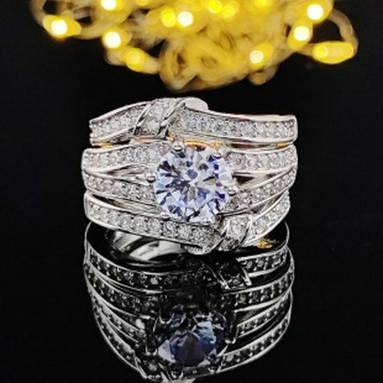 Three-in-One Luxury Women's Wedding Ring Set - European and American Style