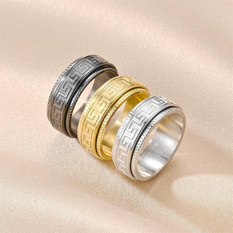 Cross-border explosion, rotatable titanium steel ring for men, decompression and anti-anxiety rotating couple ring, popular jewelry