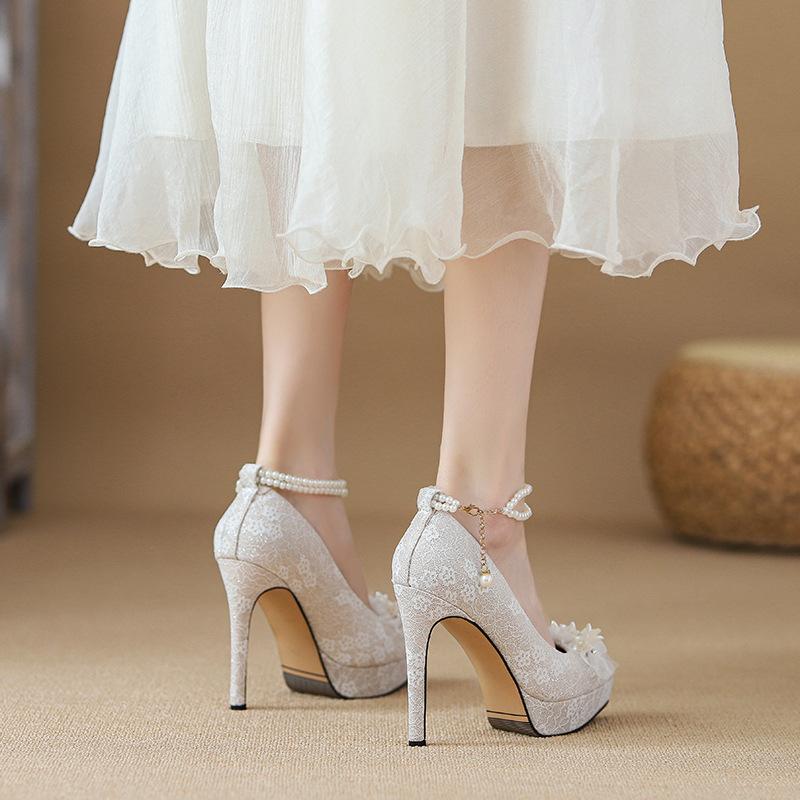French Pointed Fairy Style High Heels Female 2025 New Lace Flower Gentle Beige Mary Jane Shoes