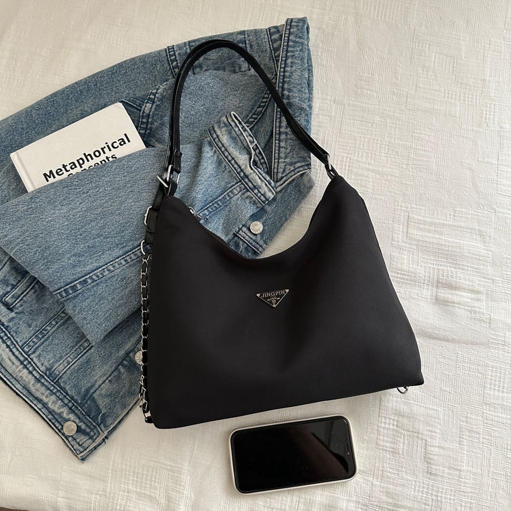 Black Travel Tote Bag for Women New Trendy and Fashionable Shoulder Bag Large Capacity Multi-purpose Crossbody Bucket Bag Backpack