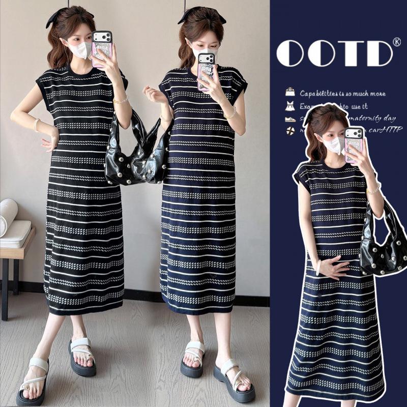 New Summer Ice Silk Maternity Dress with Short Sleeve Polo Collar and Slimming Color Block Stripes