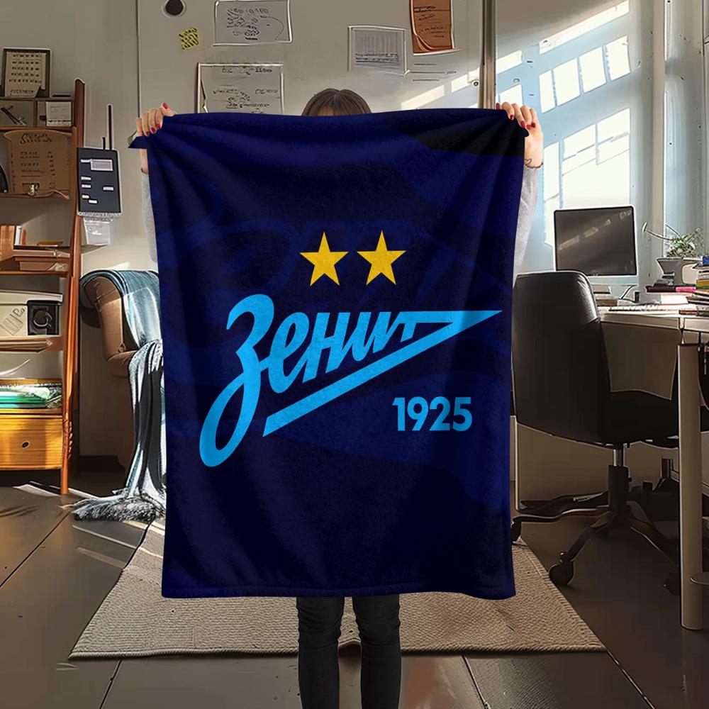 Zenit team emblem,pattern Flannel Blanket, High quality Comfortable for All Seasons, Home Decor, Warmth and Comfort, Perfect for Gifts.