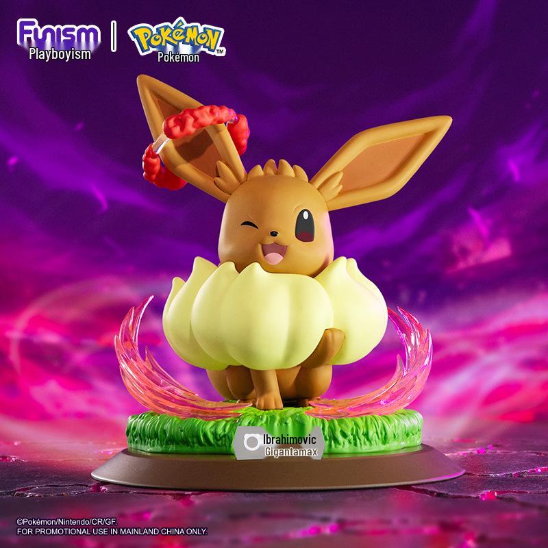 Playfulism Pokémon Charizard & Eevee Gigantamax Figures with Gengar & Pikachu Shining Moments Merchandise