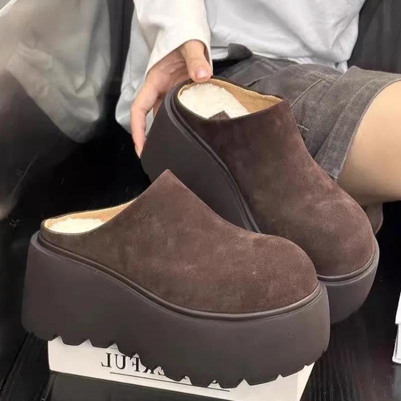 Fashion Winter Retro Round Toe Slippers Women's Thick Sole Slippers Fashion Warm Ladies Outer Wear Slippers Female Shoes