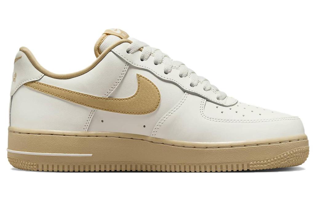 Nike Air Force 1 07 Sail Sesame Women's FZ3597-133