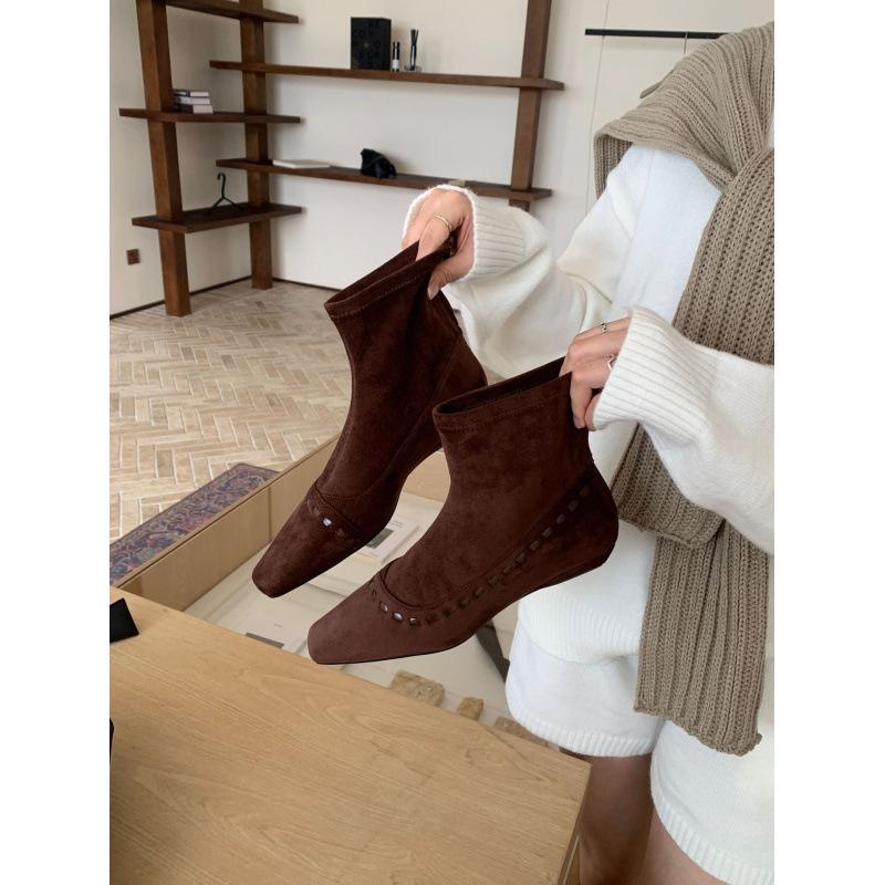 Y Koreanischer Wildleder Kurzschaft Dünne Stiefel Damen 2025 Herbst Neu Temperament Vielseitige Ritter Stiefeletten
