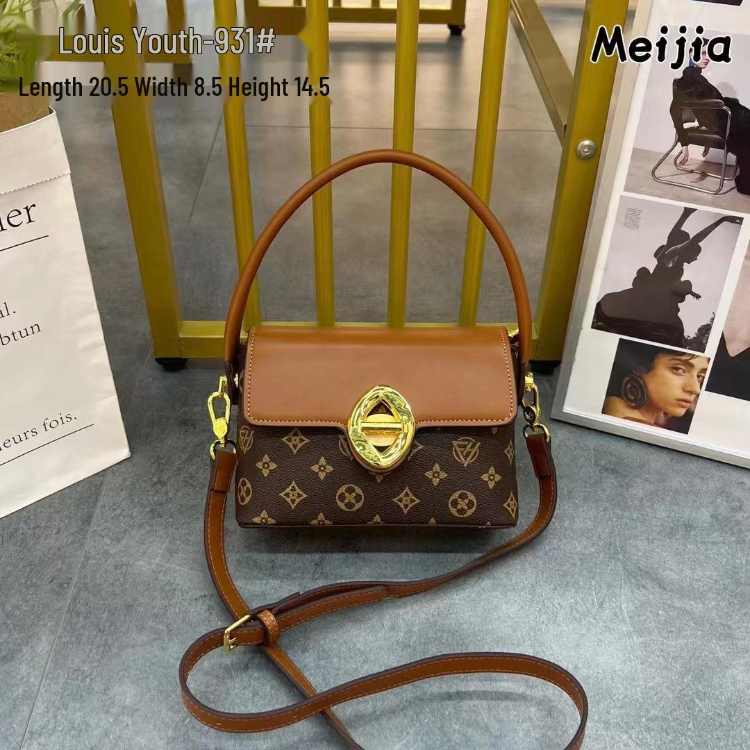 

Louis Youth 2023 High-End Shoulder Messenger Bag: Luxury Armpit Bag