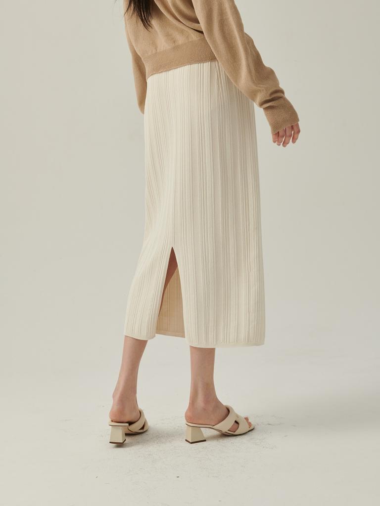Beiseuseuledeu Trace H Line Skirt - Cream
