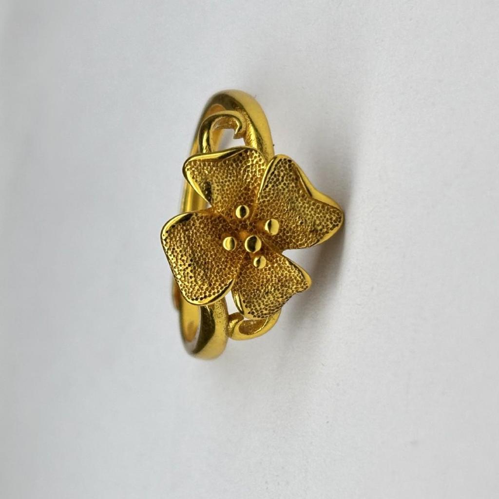 Classic Vietnamese Sand Gold Fire-Baked Wedding Ring – Stylish, Durable, Non-Tarnishing Jewelry