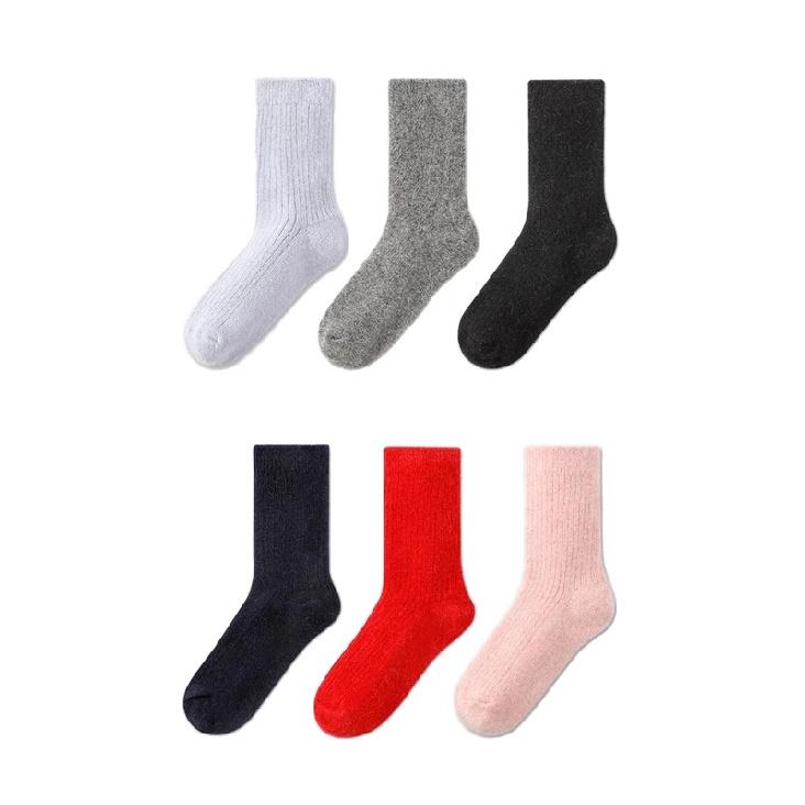 1pair Thick and Warm Cashmere Socks Pleated Vertical Strips Socks Autumn Solid Color Winter Warm Socks for Women