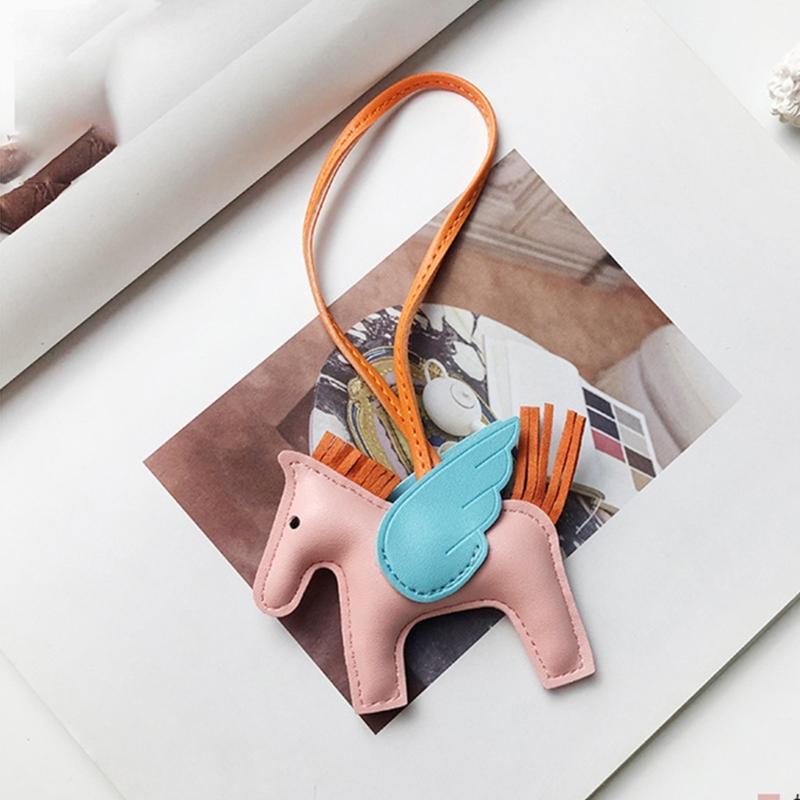 Cute Angel Wing Horse Keychain Pendant for Women Girls Fashionable Mini Horse Shape Bag Charm Oranemnt for Handbags