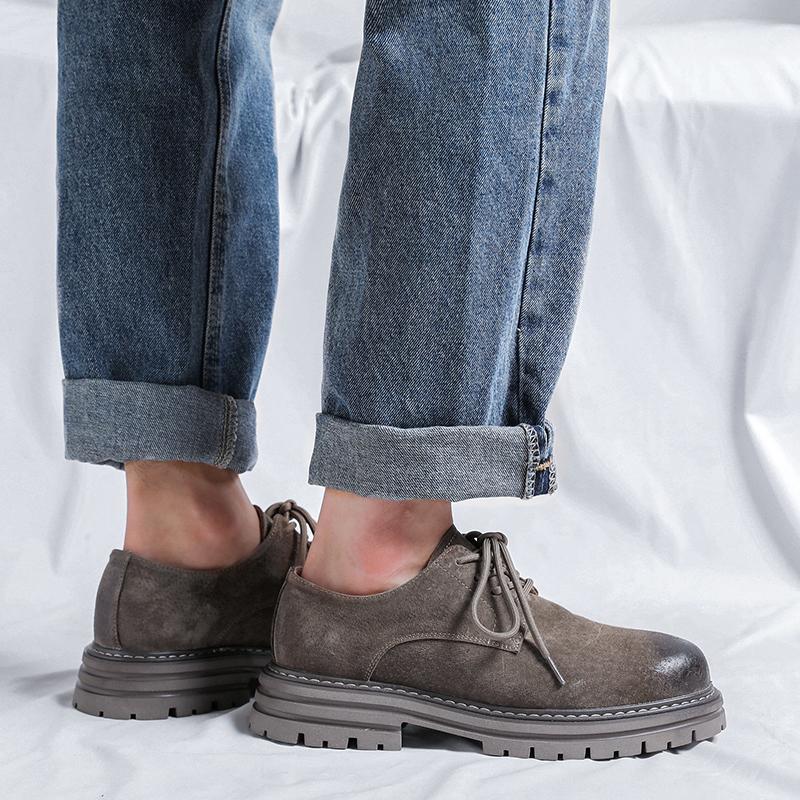 Fashion Outdoor Quality Men's Classic Retro Style Casual Shoes Suede Oxford Wedding Leather Dress Office Forma Men Flats Versatile Shoes