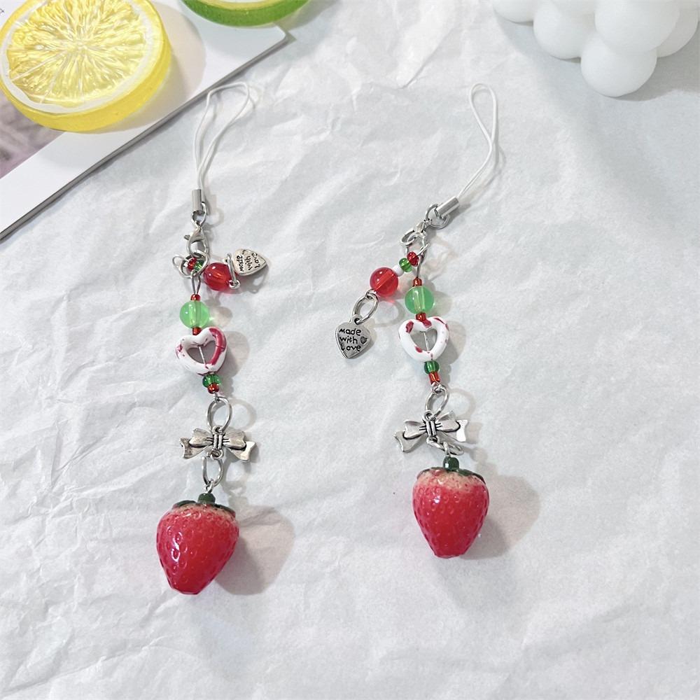 Sparkling Strawberry Beads Phone Chain Acrylic Car Keyring Cute Beaded Phone Lanyard  Girls