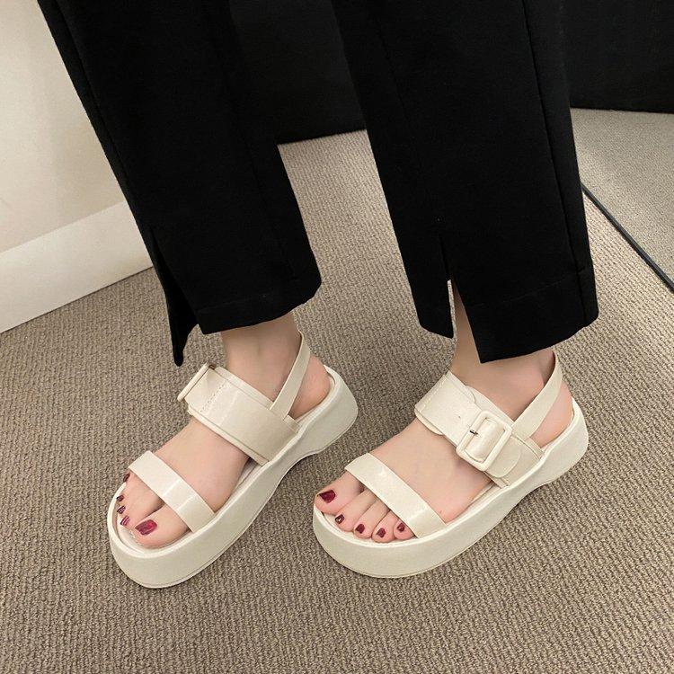 

2025 новая летняя одежда с плоской подошвой модные сандалии женская юбка платформа женская обувь увеличивающие рост пляжные сандалии 40