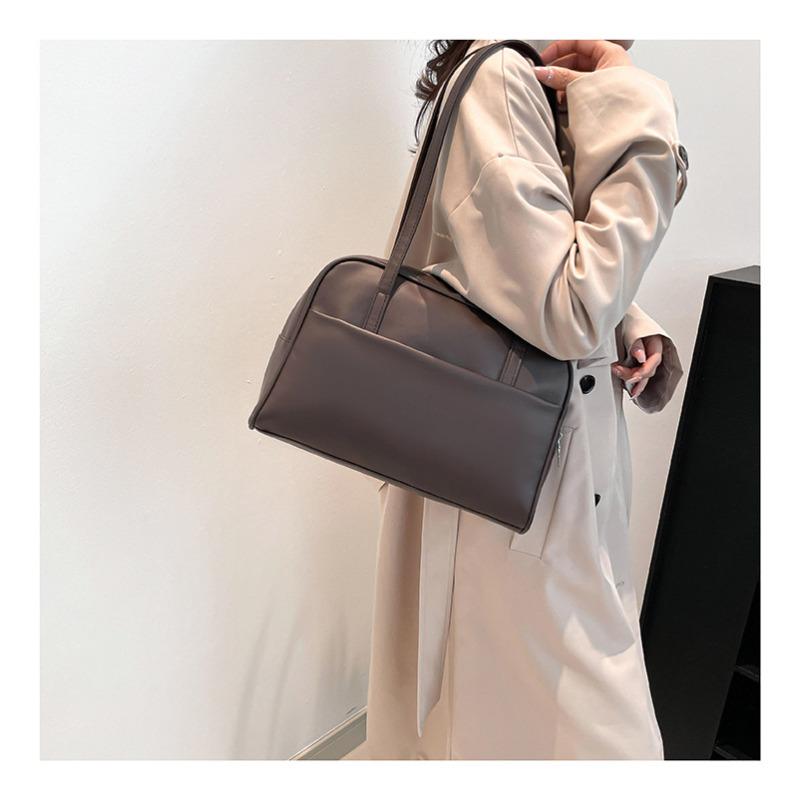 Retro Bucket Bag for Women New Large Capacity Faux Leather Shoulder Crossbody Purse