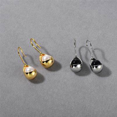 Exquisite Personality Unique Copper Plated 18K Real Gold Hidden Hanging Inlaid Pearl Black Agate Stud Earrings