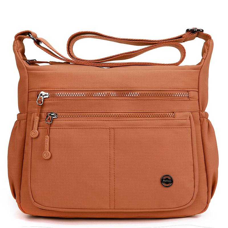 Women's Large Capacity Shoulder Bag Multi-Compartment Lightweight Crossbody Bag
