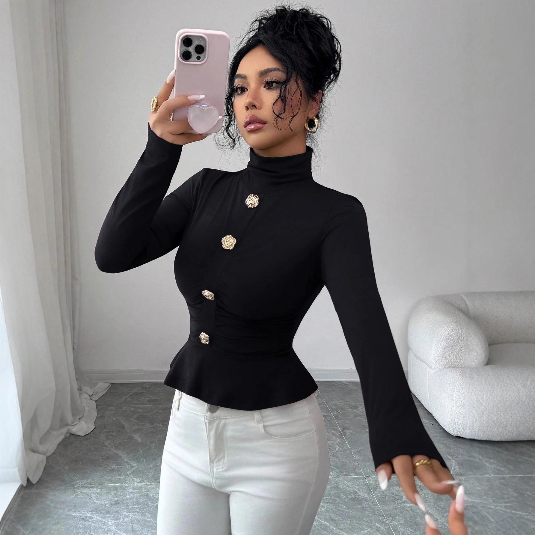 

A new high-neck rose metal buckle decorated pleated slimming top for autumn and winter 2XL