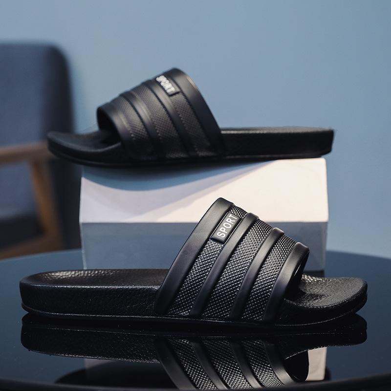 

Домашні тапочки чоловічі для вулиці легкі великого розміру 46 домашні тапочки-шльопанці пляжні нековзні прохолодні тапочки тапочки 46