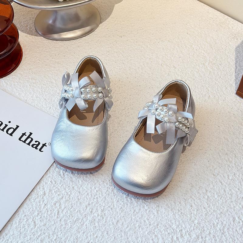 

Туфли из кожи для маленьких девочек 2025 лето новые детские туфли принцессы мягкая подошва женские сокровище Мэри Джейн одинарные туфли обувь для выступлений 25 серебряный