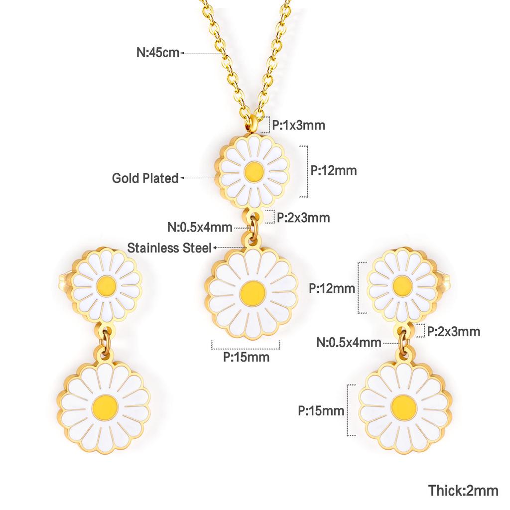 Elegant Gold Earrings And Necklace Set Delicate Women's Jewelry Collection