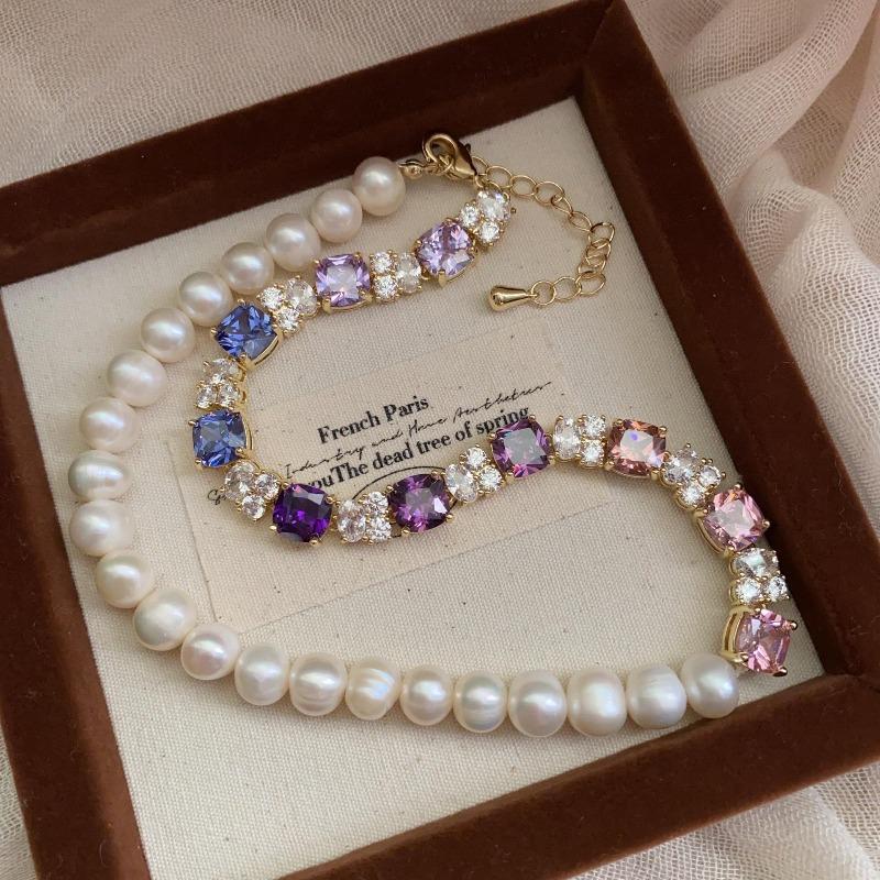 Fashion Exquisite Light Luxury Atmosphere Noble Pearl Bracelet Colored Large Particle Hollow Square Full Diamond Pearl Bracelet