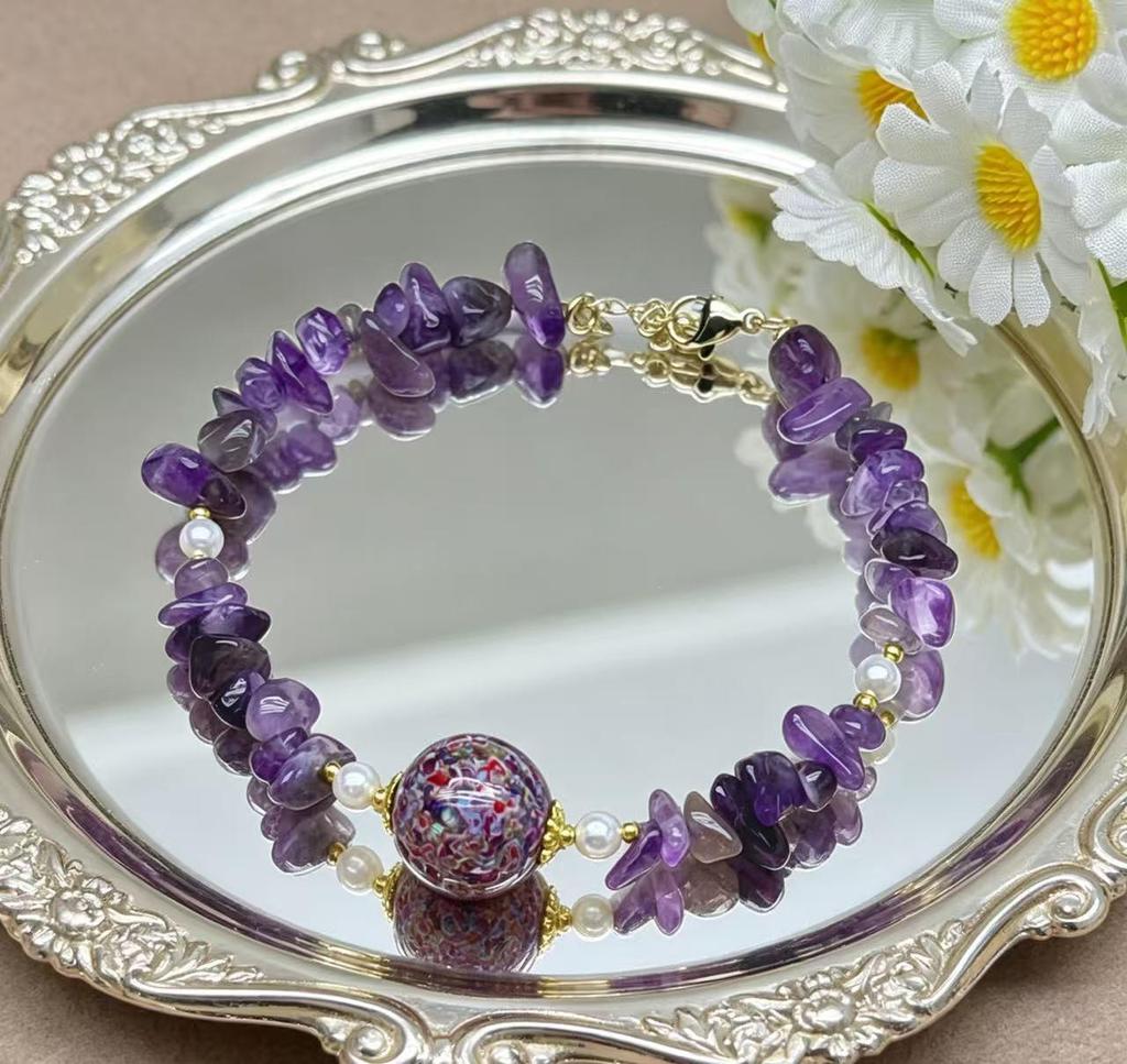 Natural Crystal Crushed Stone Bracelet - Luxurious, High-End, and Elegant Jewelry Piece
